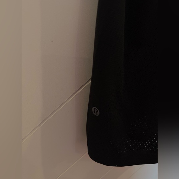 Pristine excellent Lululemon Men’s Metal Vent Tech Breathe Tee Black Size: M - Picture 9 of 12